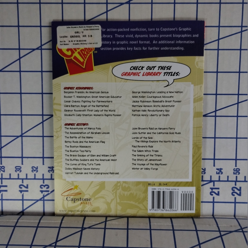 John Brown's Raid on Harper's Ferry (Graphic History) - Paperback - Picture 2 of 2